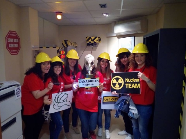 Bachelorette party in escape room 