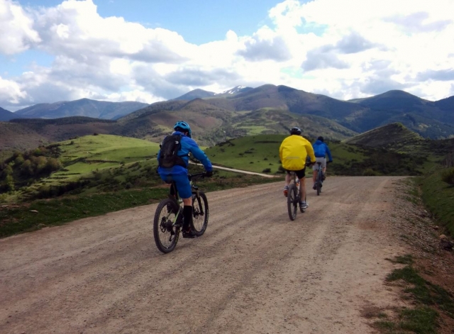 Pedaleando por la Sierra de la Demanda