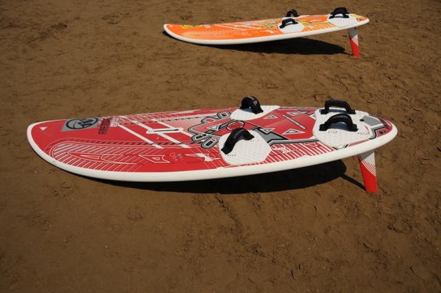  Windsurfing equipment rental in Roses 