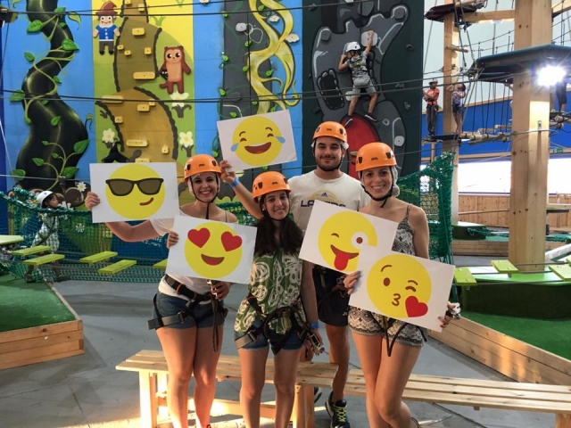  Climbers with emoticons 