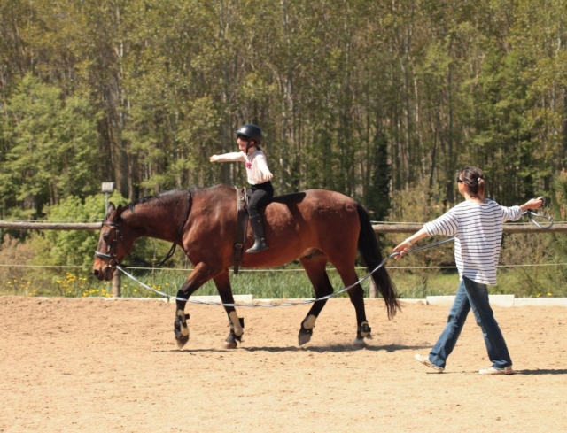 Entrenamiento infantil en pista