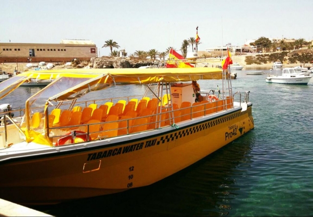 Taxi a Tabarca en el puerto
