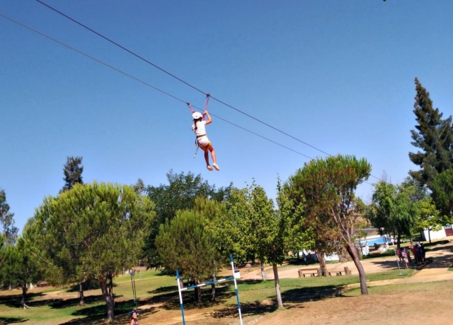 Probando la tirolina