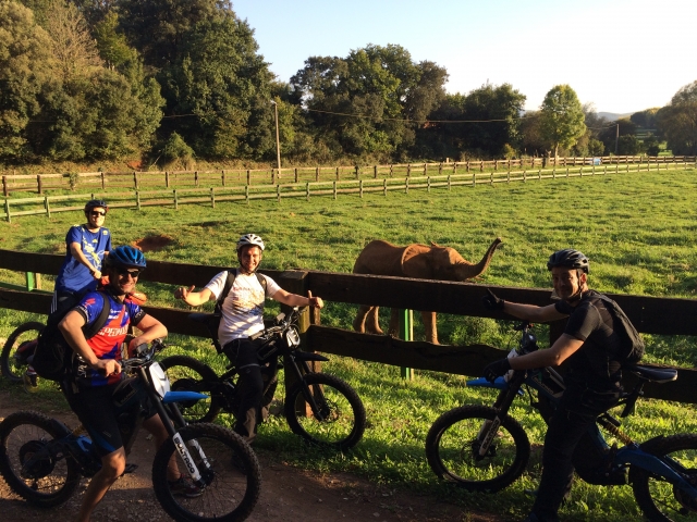  Besuch des Naturparks mit den Motorrädern 