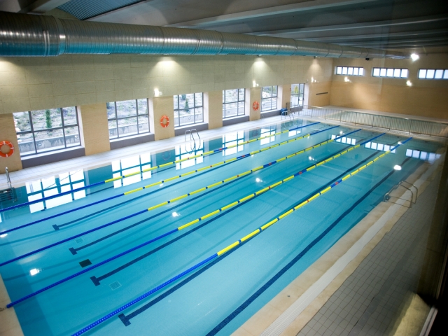Piscina cubierta en Valdemoro