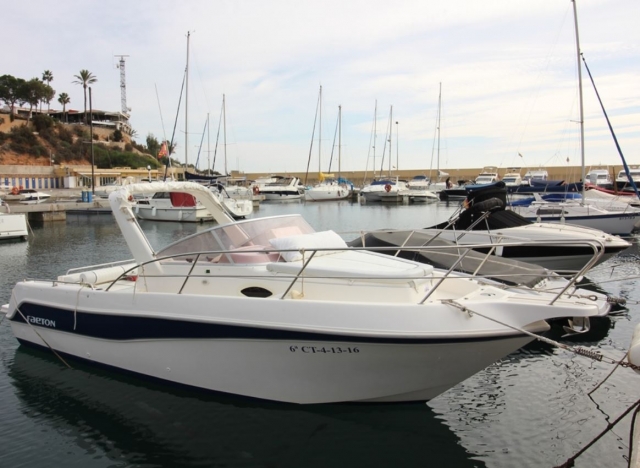 Bateau à louer à Alicante 