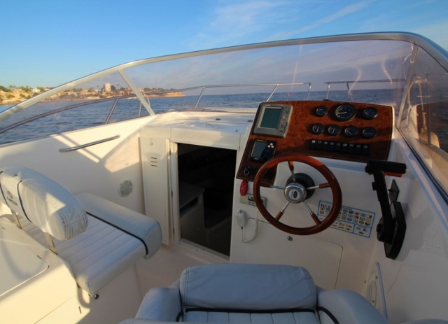  Barre et commandes du bateau