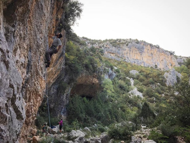 siente la escalada