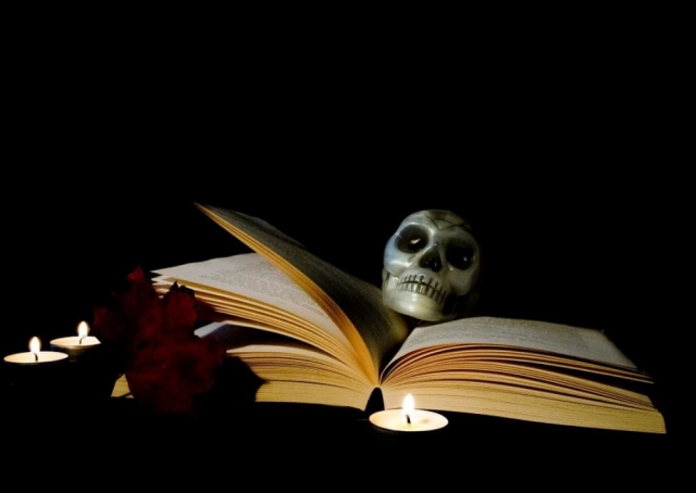 e-19746576-libro-de-magia15160161674135.jpg