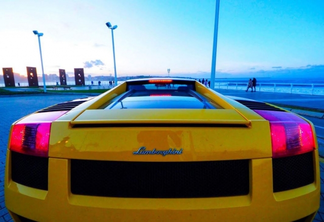  Lamborghini arrière