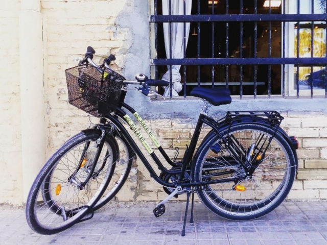  Touring bicycle in Valencia