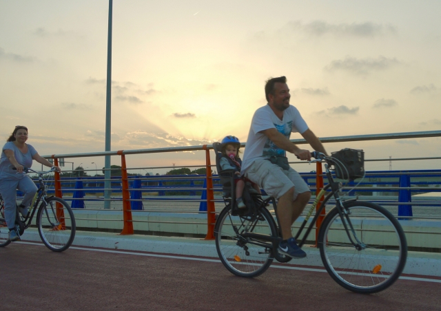  Bike in Valencia with baby carriers 