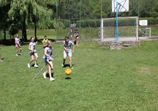 e-19747366-juegos-deportivos-en-el-campamento-de-aisa15211910277297.jpg