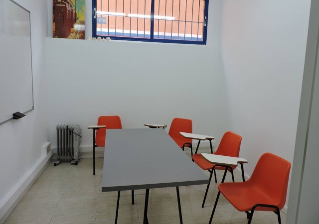  Classroom for small groups in Arturo Soria 