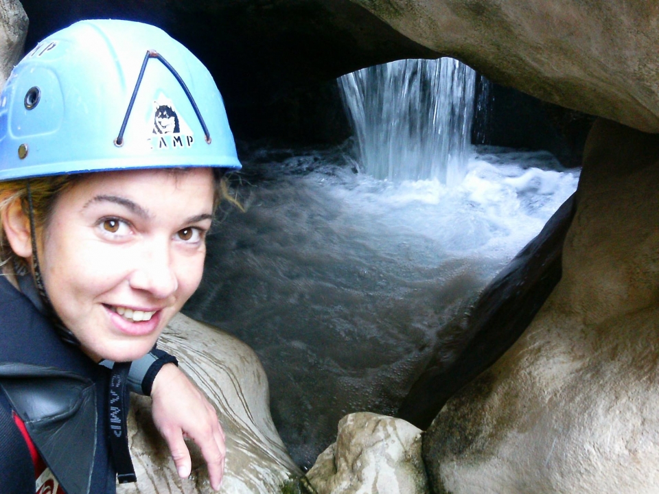  Cascata interna nel burrone dell'Aragona 