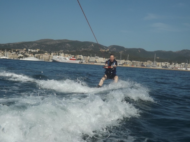  Sulla tavola da wakeboard 