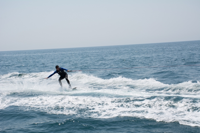 Wakeboard en las costas de Sitges