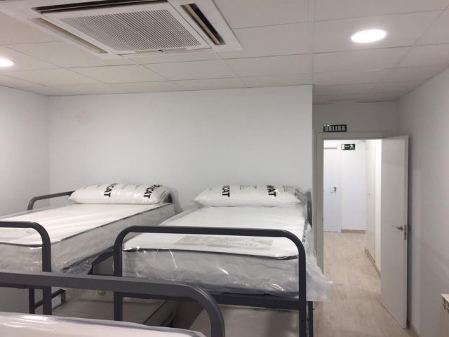 Albergue para el campamento en Frula