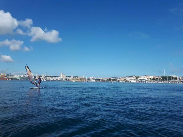  Windsurfing outing 
