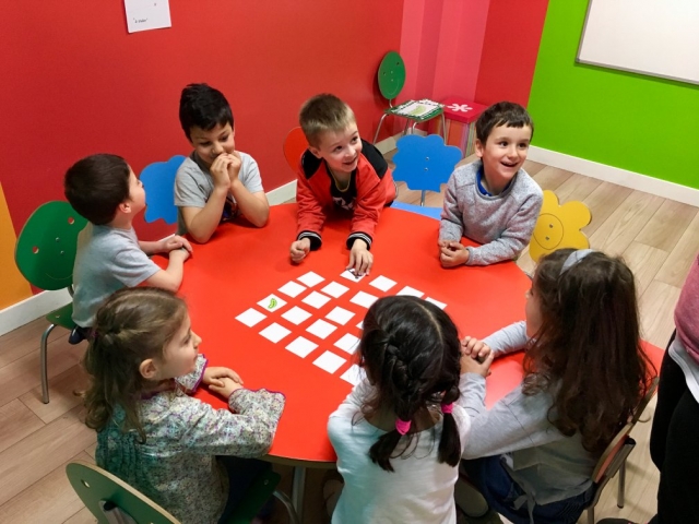  Learning and fun in English 