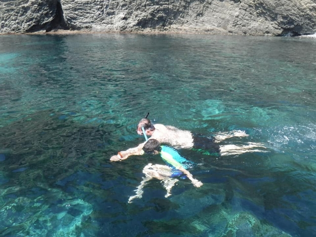  Observing the bottom of Cabo de Gata 