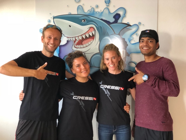 Diving center team 