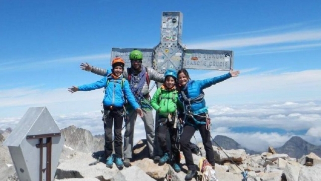  Arrampicata in famiglia Cima dei Pirenei dell'Aneto 