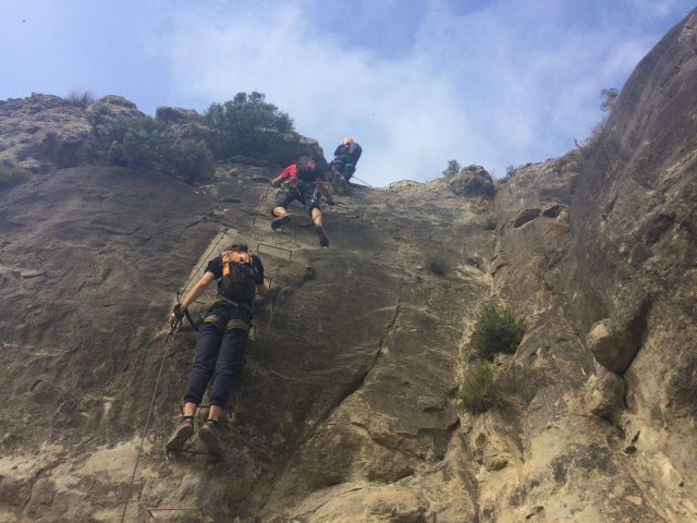  Arrampicata in gruppo 