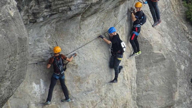  Sosta per arrampicata sportiva 