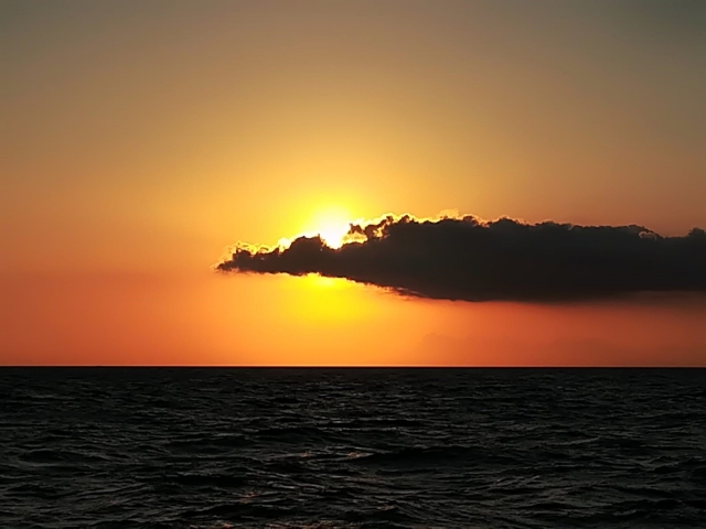 Amanecer en Castellon desde el barco