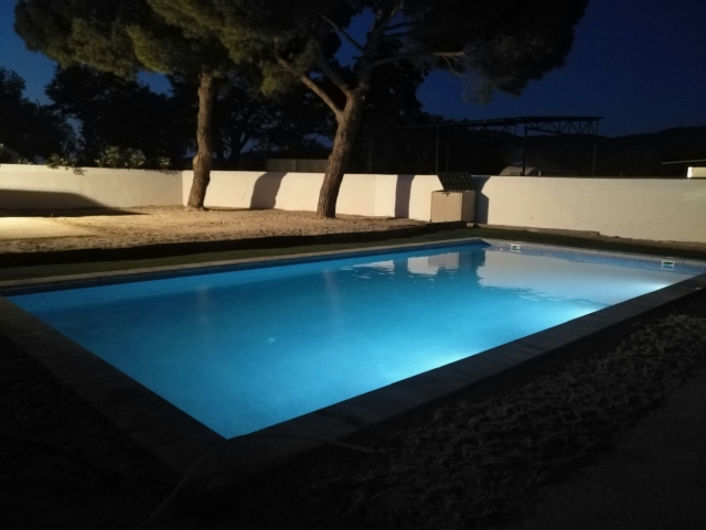  Estate pool at night