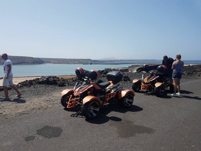  Rest with the quads to see the ocean 