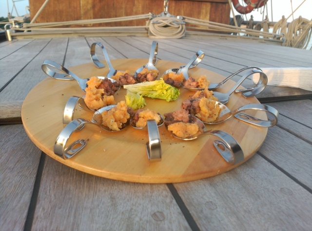 e-19749114-catering-a-bordo-del-velero-en-mallorca15313001524494.jpg