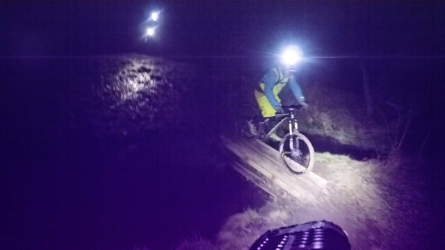  BTT nocturno