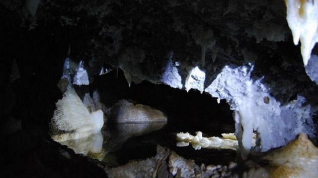 Cueva oscura de Castilla y Leon