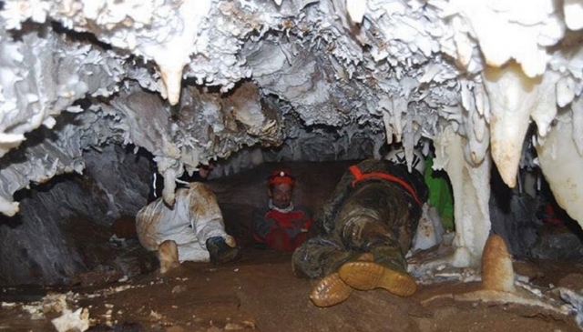 Espeleología en León