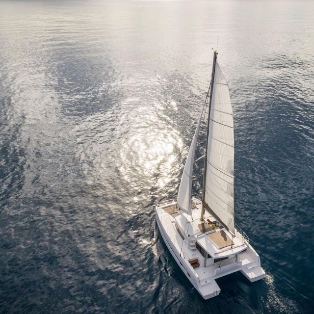  Catamaran rides 