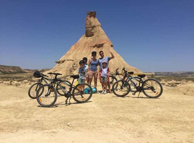 Ruta en las Bardenas en familia