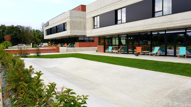 e-19749617-exterior15358855938650.jpg