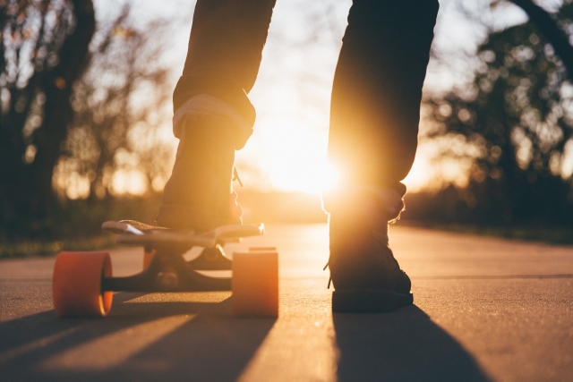 e-19749617-skateboard-1869727-192015339061249361.jpg