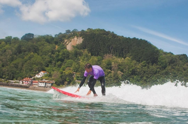  Surfen lernen in Zarautz 