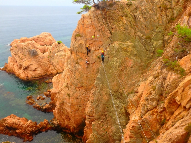  Vertigo via ferrata in Cala del Moli 
