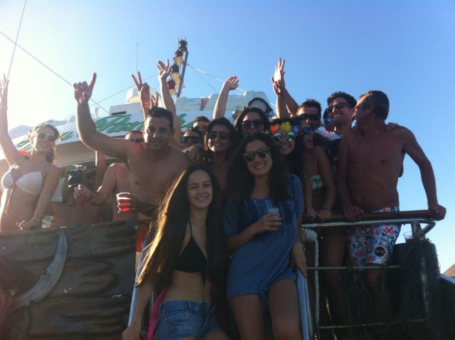  与我们一起庆祝您的生日 