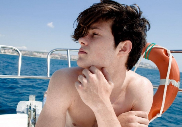 Joven a bordo en Alicante