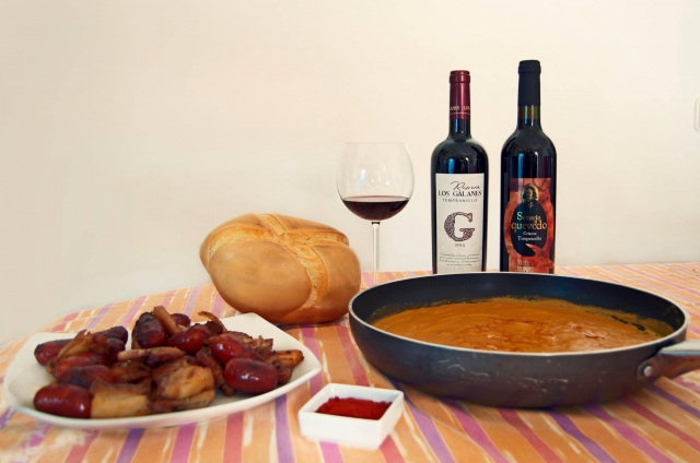  Typical gastronomy with excellent wines