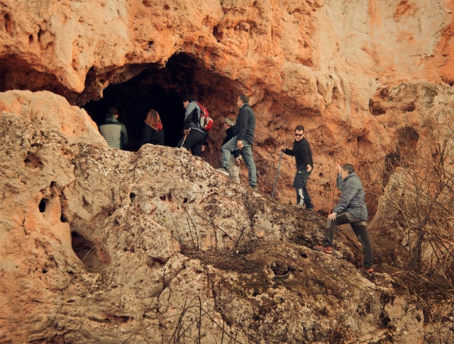  Climbing the chasms of Quebrada de Toro 