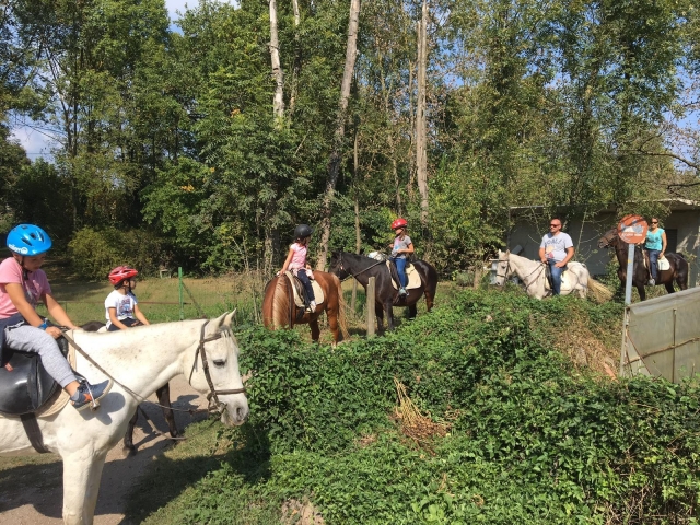 Cabalgando por el entorno de Les Preses