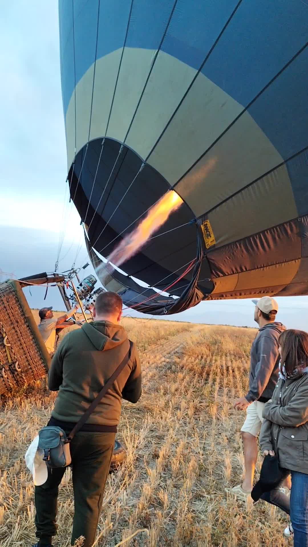 Opinione di Alejandra su Volo in mongolfiera sui vigneti della Rioja+pranzo, 1h