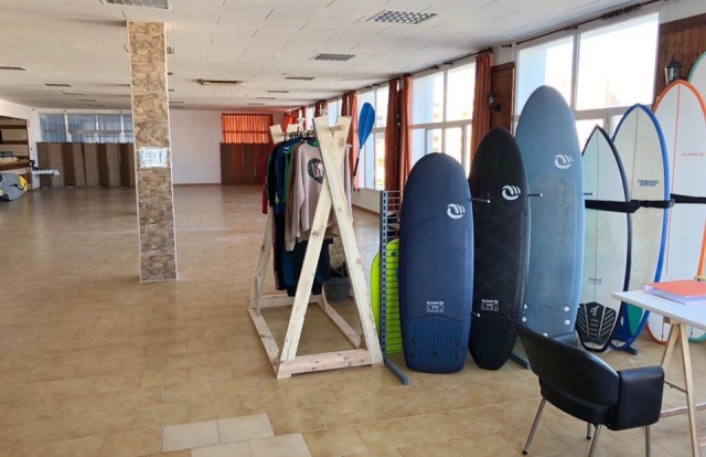Las tablas y el neopreno listas