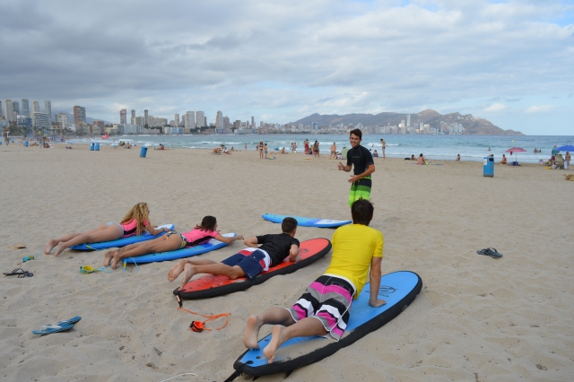  Surf students 